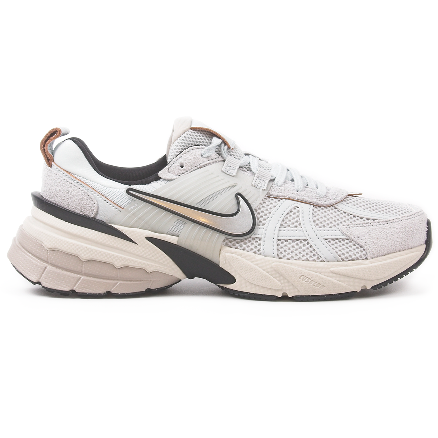 Кроссовки унисекс Nike V2K Run FN6703-002 — фото 3